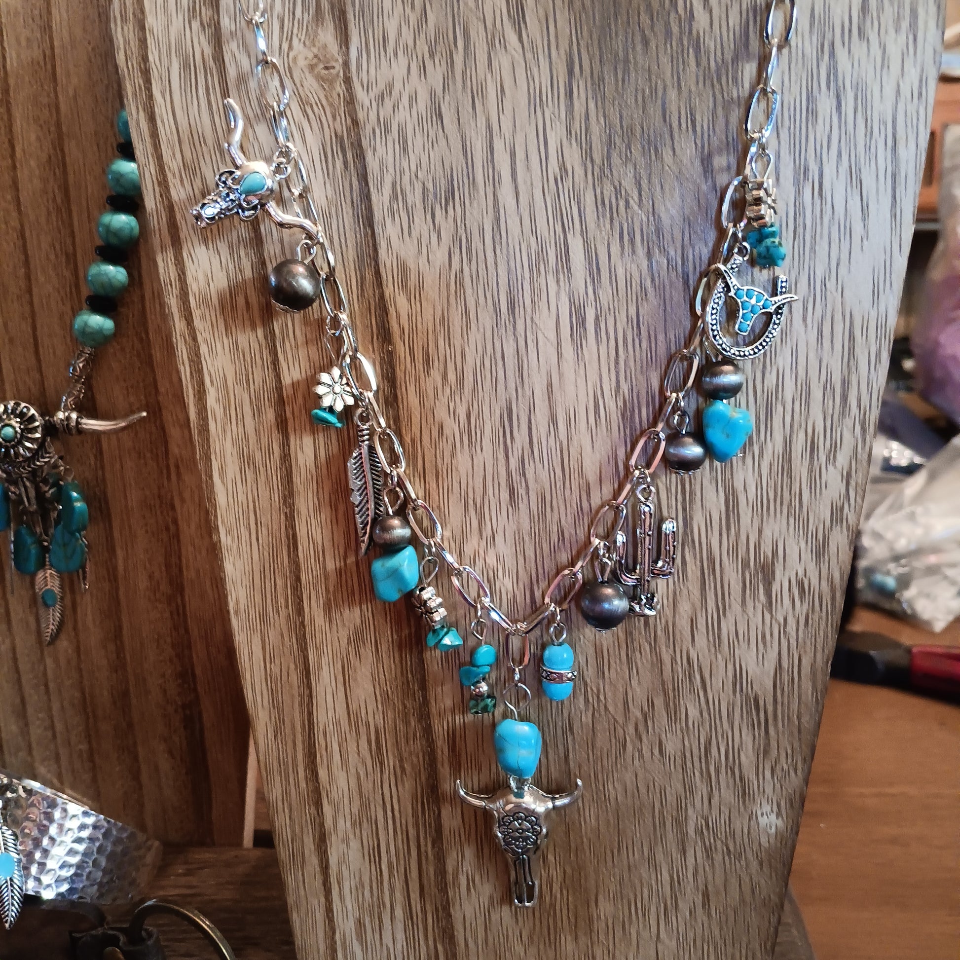 BULL HEAD CHARM  NECKLACE